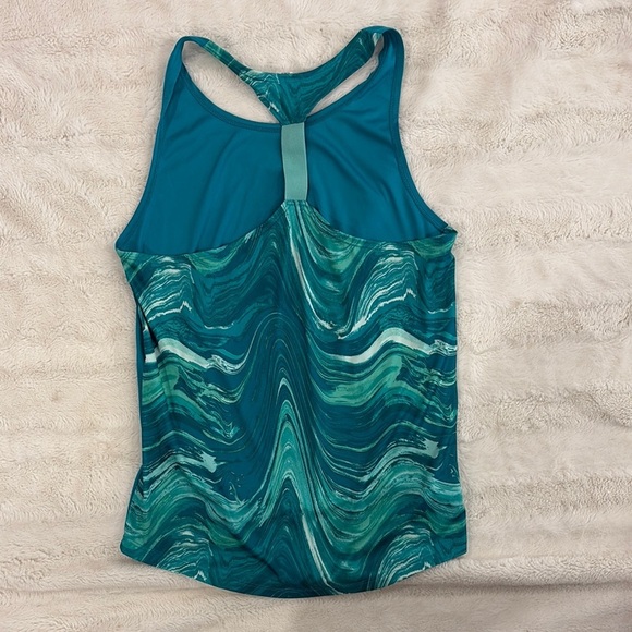 Under Armour Blue and green athletic tank top size youth large - Picture 4 of 4